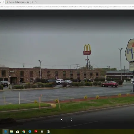 Plaza Inn Motel